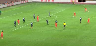 沙·克洛克达尔在七武海里实力垫底？我不这么认为！