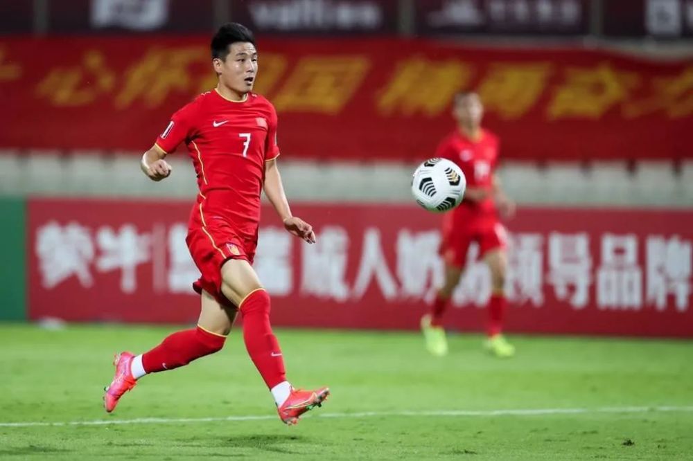 那不勒斯VS国际米兰前瞻 榜首大战矛盾之战