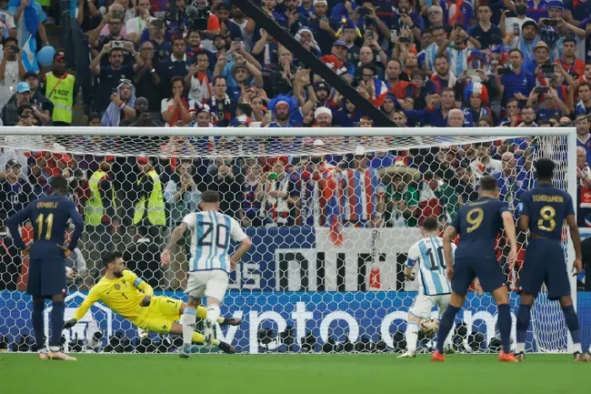 足球界首家！拜仁慕尼黑足球俱乐部日前与抖音达成官方合作